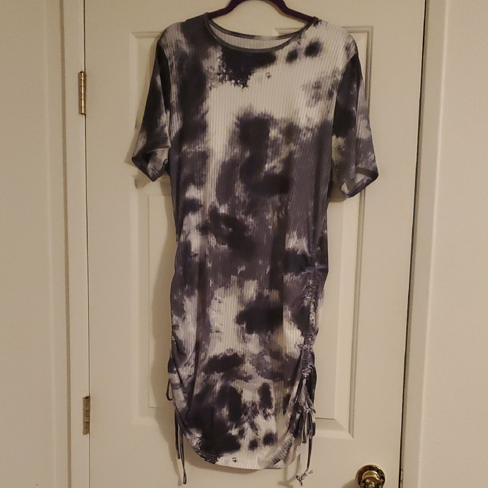 Tie-Dye Ruched T-Shirt Dress